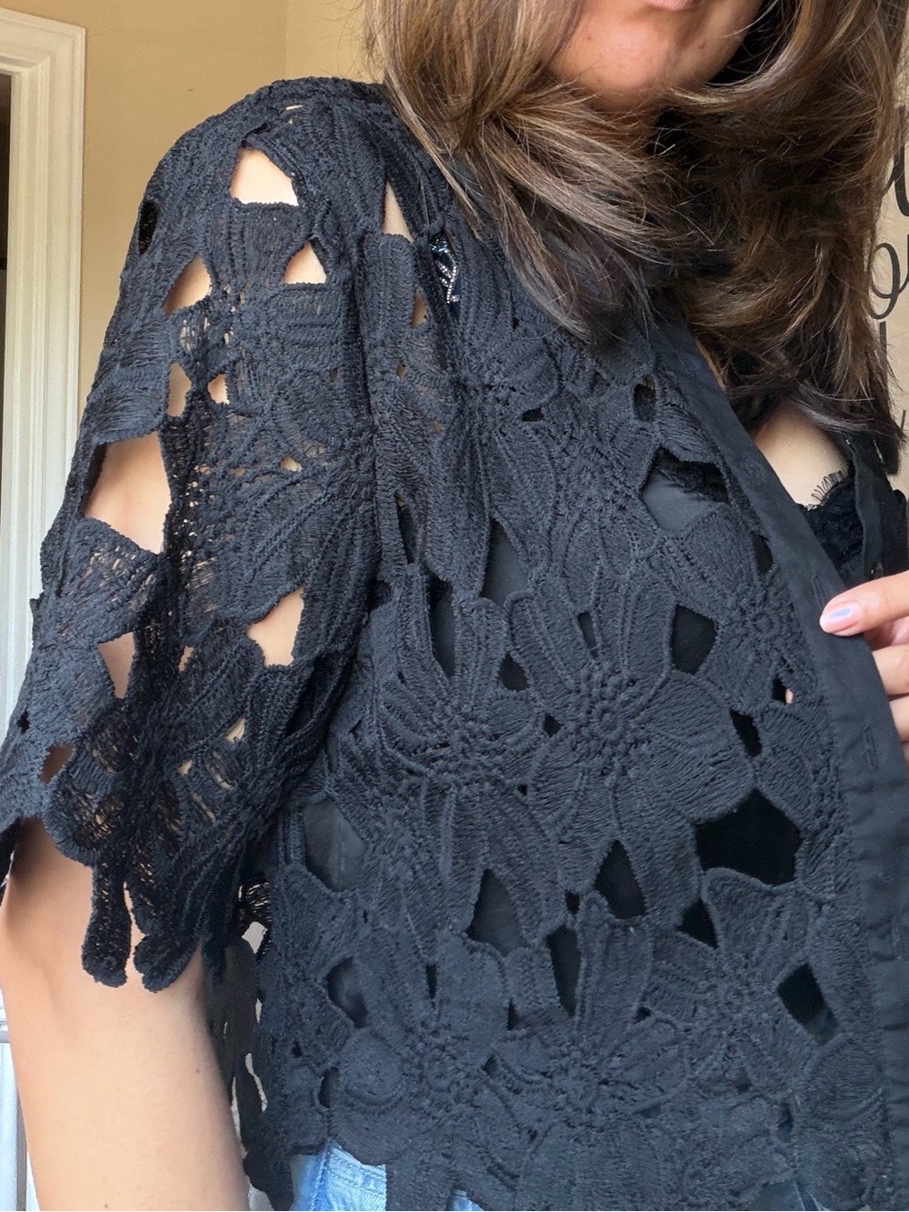 Black Floral Lace Button Front Blouse Size M - Picture 3 of 7